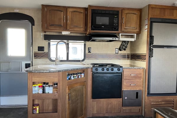 Springdale 282bh Travel Trailer