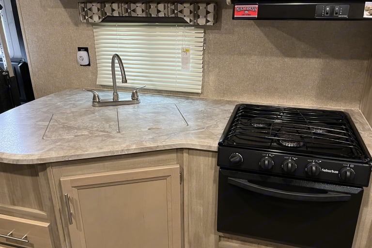 Coachmen Catalina SBX Travel Trailer