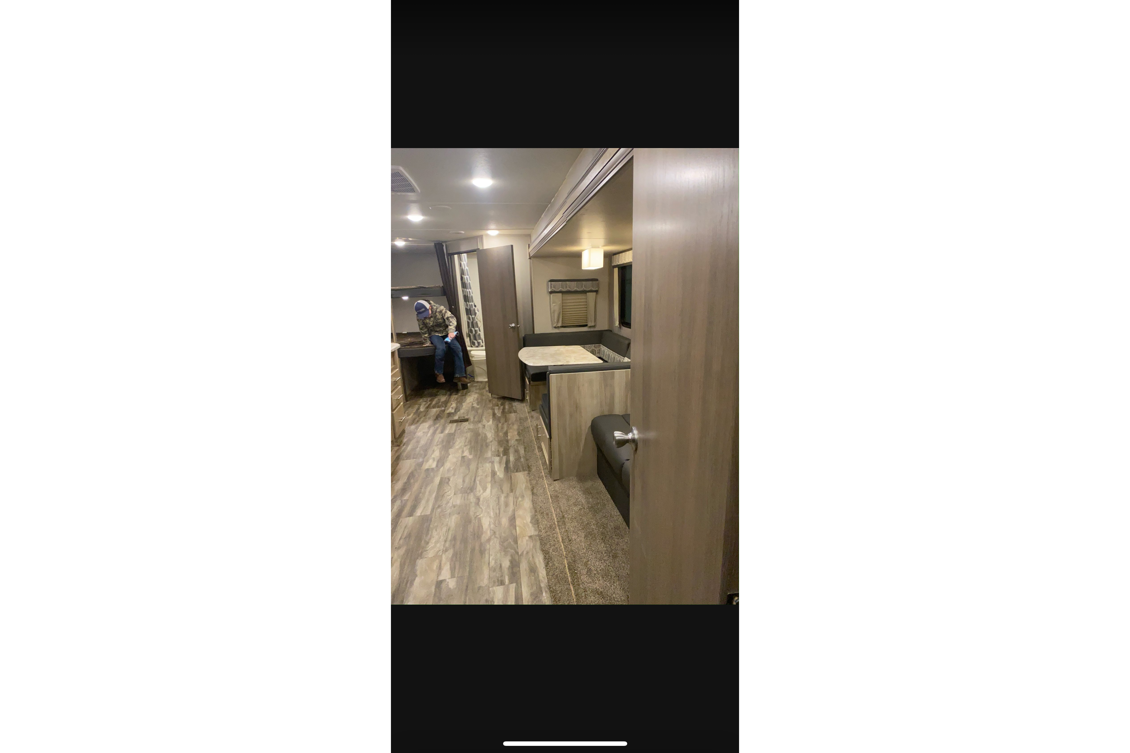 John's Coachmen Catalina Legacy Edition Travel Trailer