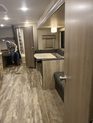 John's Coachmen Catalina Legacy Edition Travel Trailer