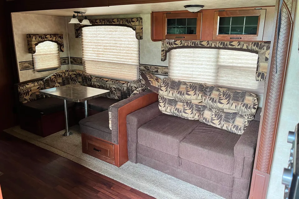 Dennis's Keystone Sandpiper Travel Trailer