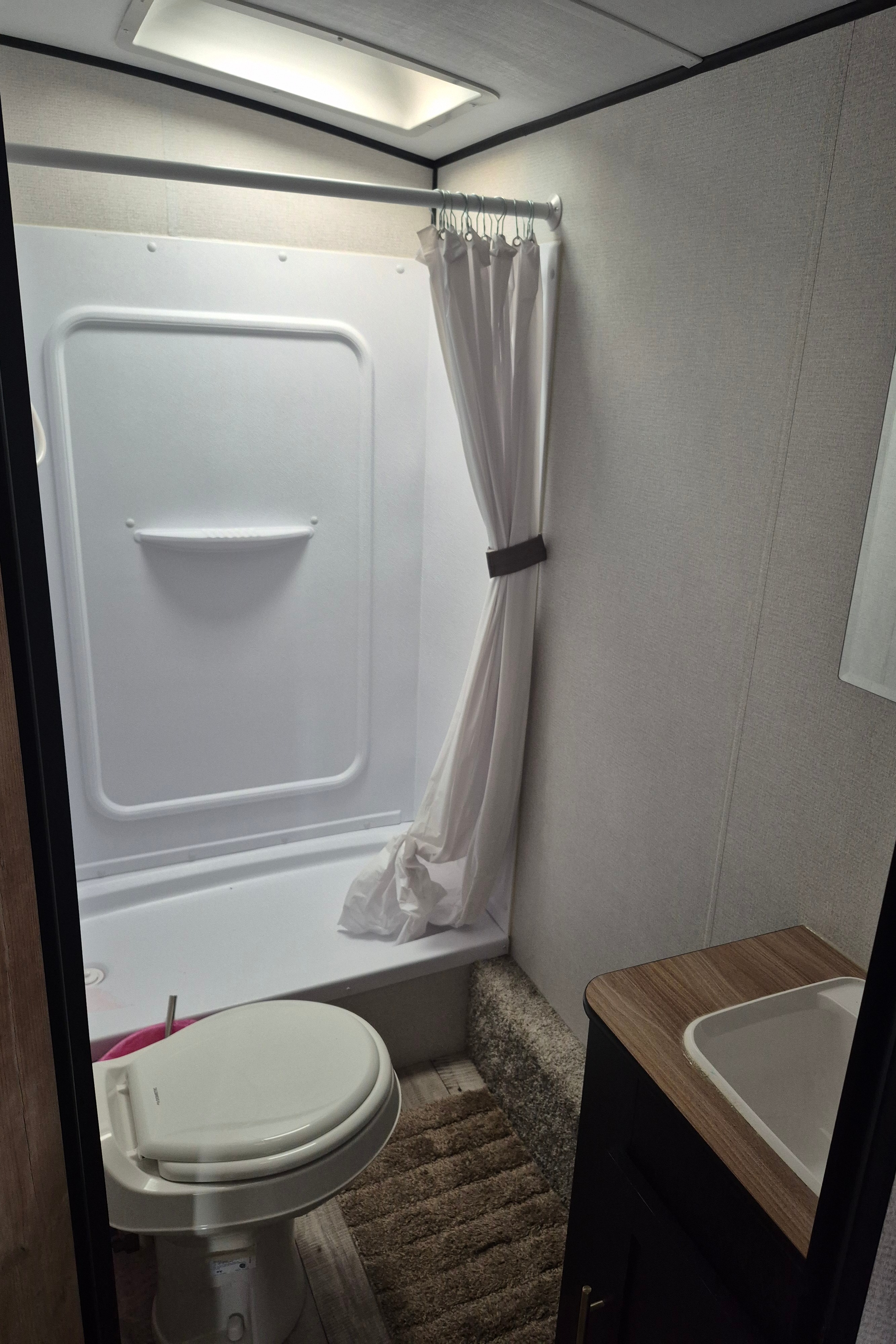 THE BIG BEAUTY Keystone Springdale Travel Trailer
