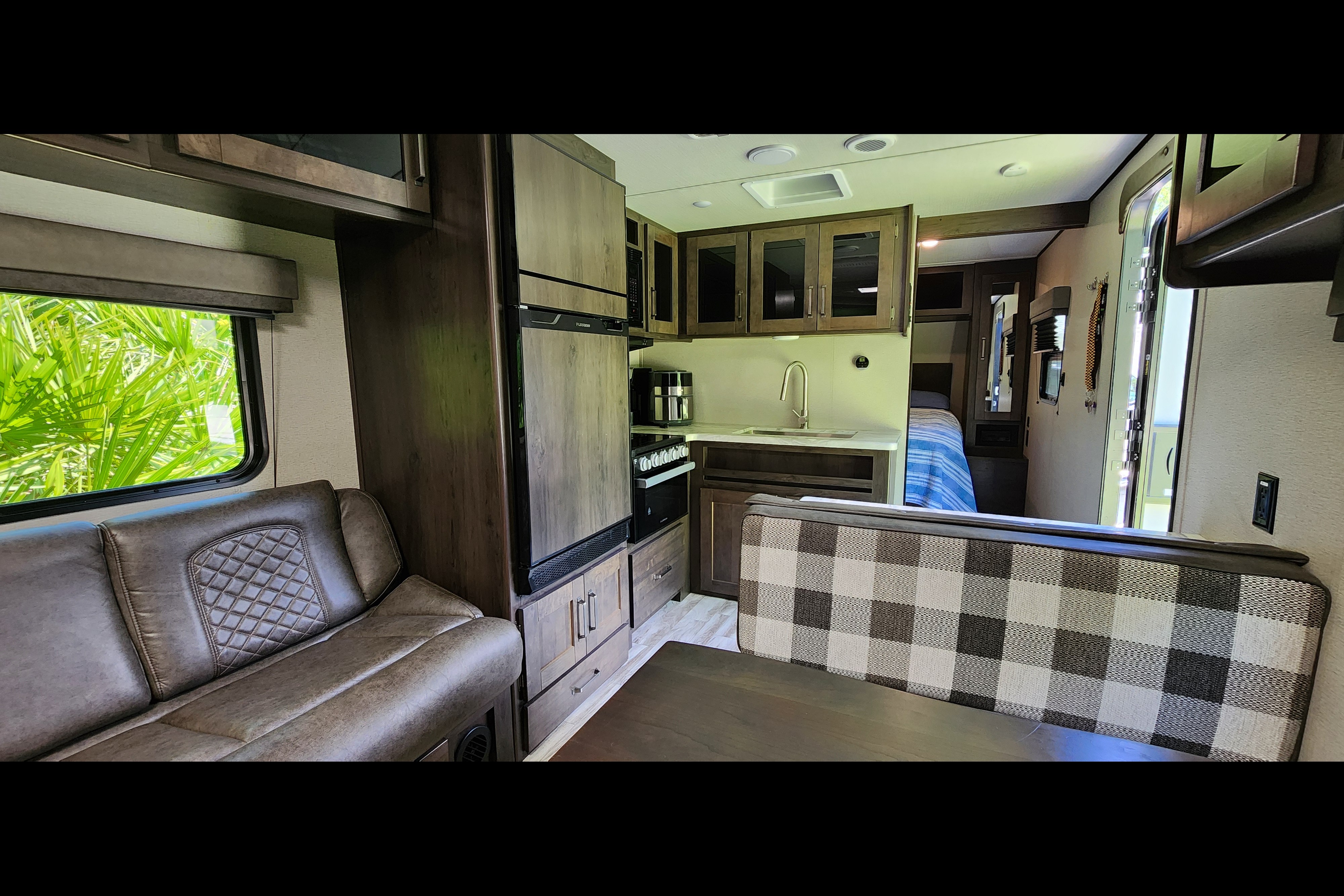 Grand Design Transcend Bunkhouse