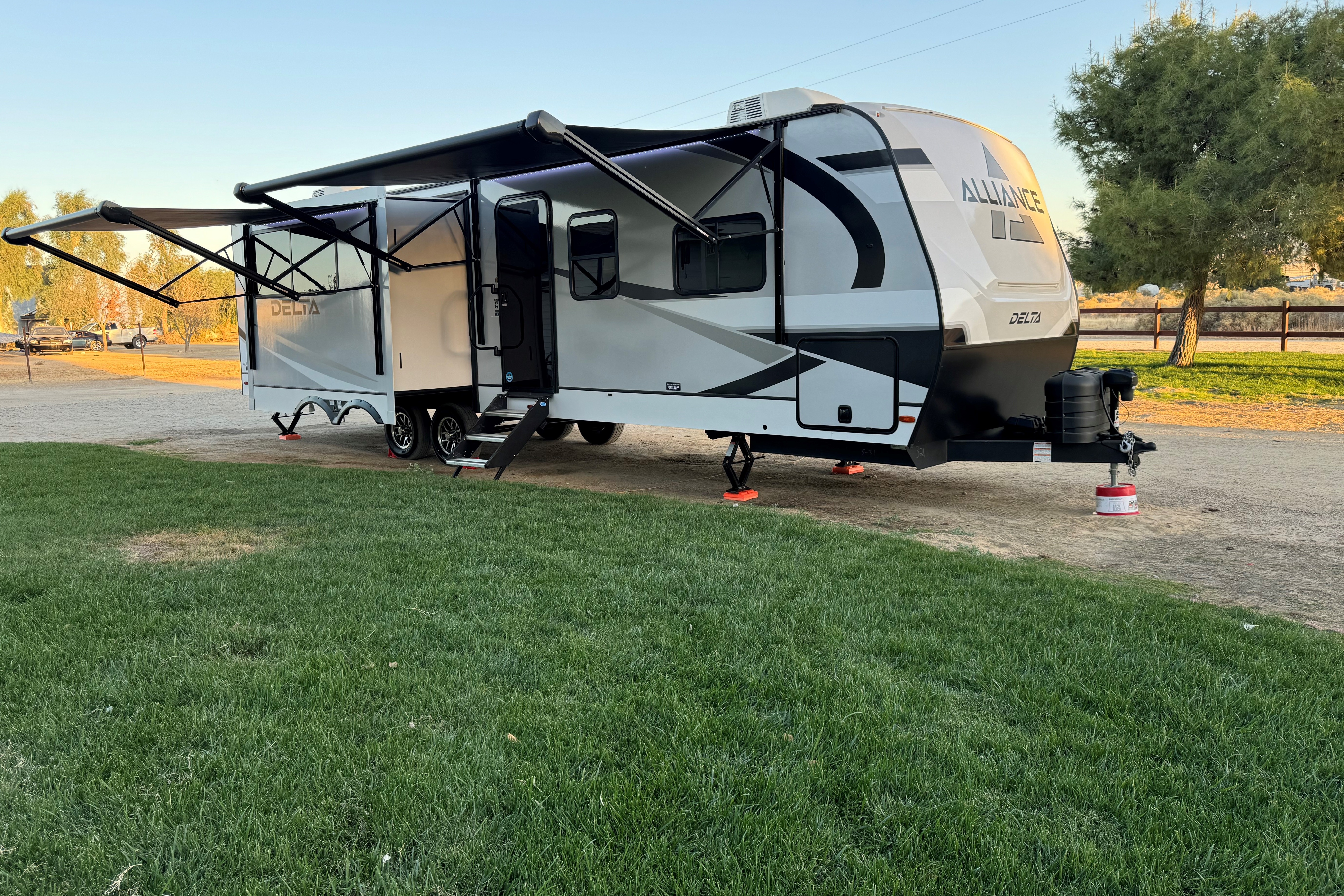 2025 Alliance RV Delta Travel Trailer
