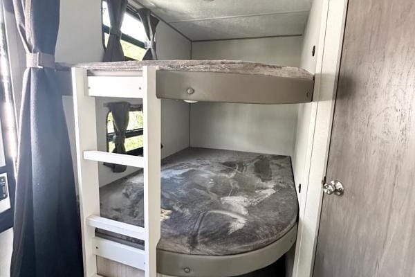 MP Location Coachmen Catalina 263 2024 roulotte R43