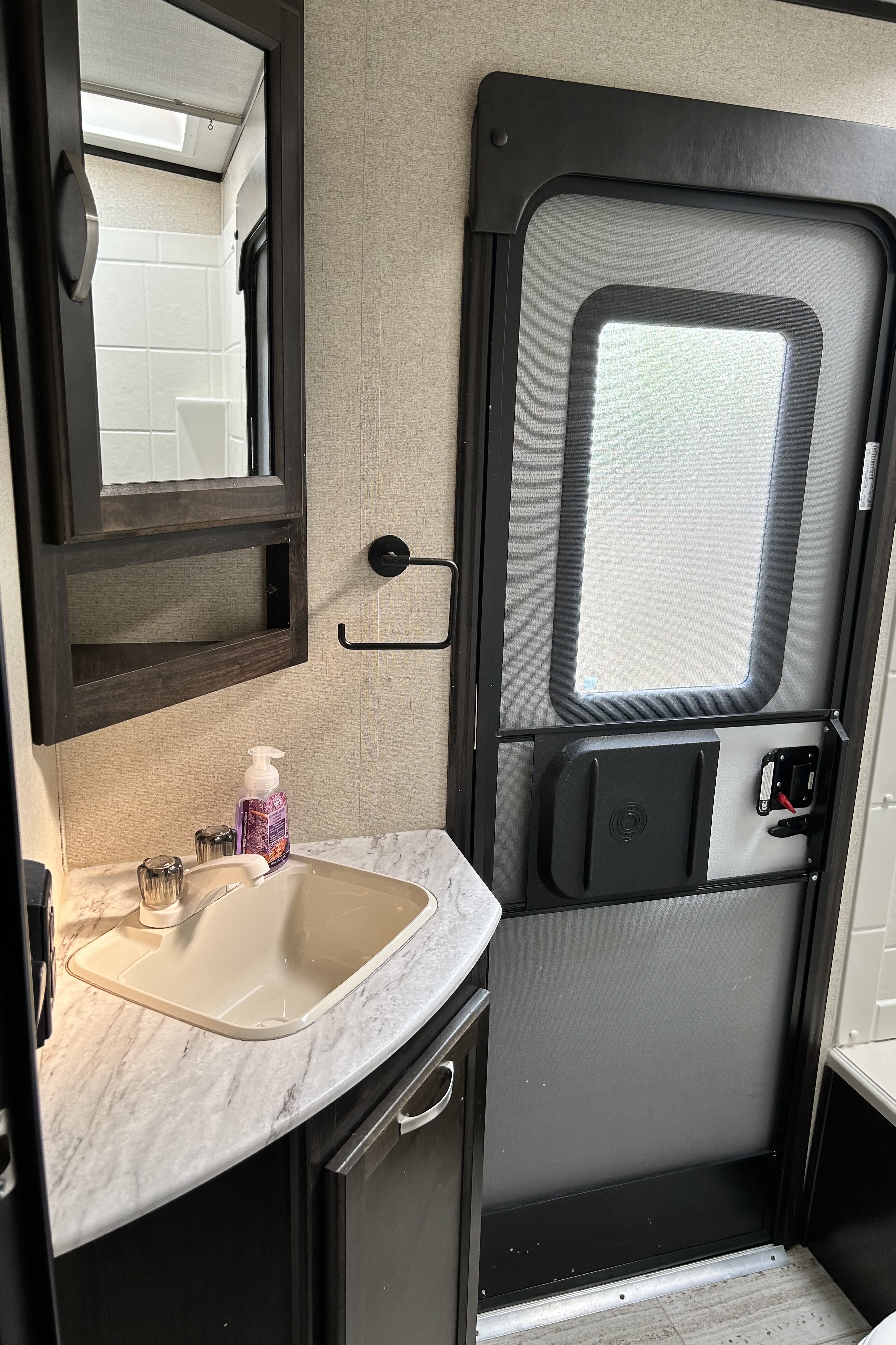 annken's Coachmen Northern Spirit Ulta Light RV care proof Travel Trailer