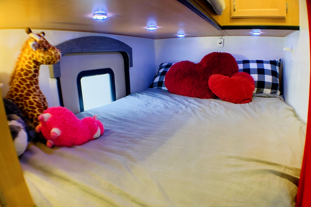 The Tin Can Cottage - Glamping at it's Best