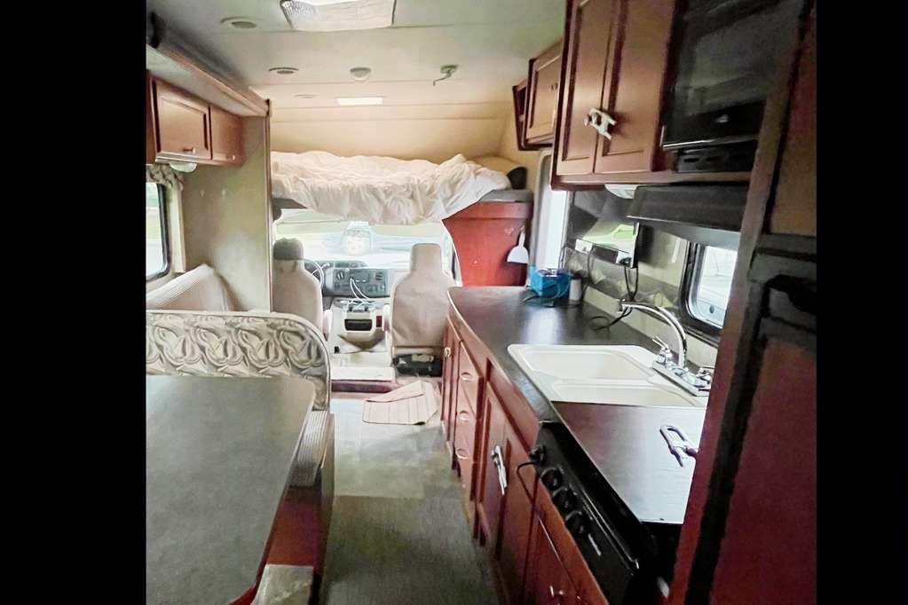 Annie's winnebago Itaska Spirit  Class C