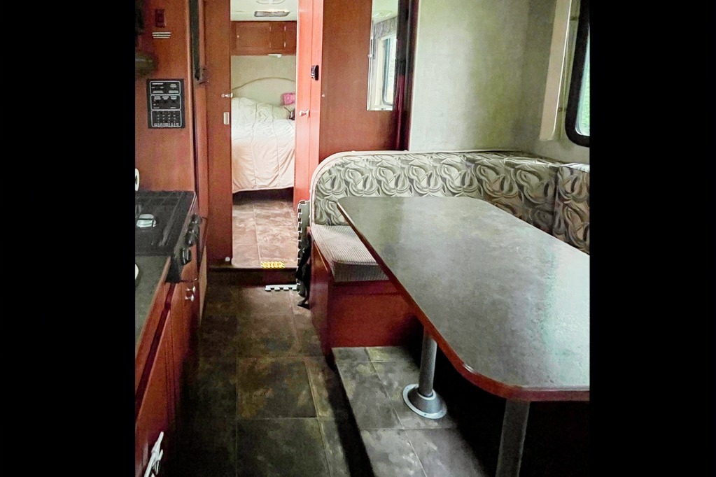 Annie's winnebago Itaska Spirit  Class C