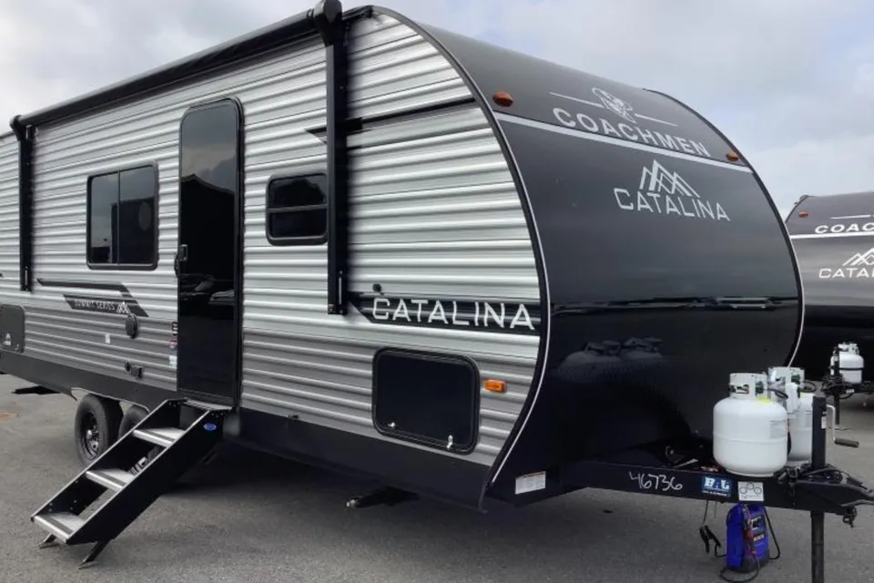 Catalina 211HB