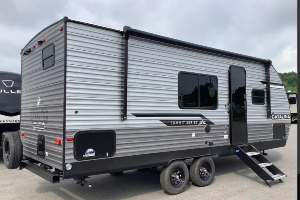 Catalina 211HB