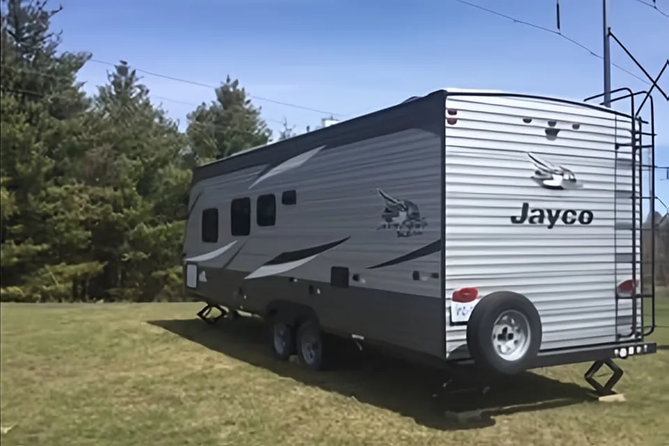Patricia's Jayco 264BH Travel Trailer
