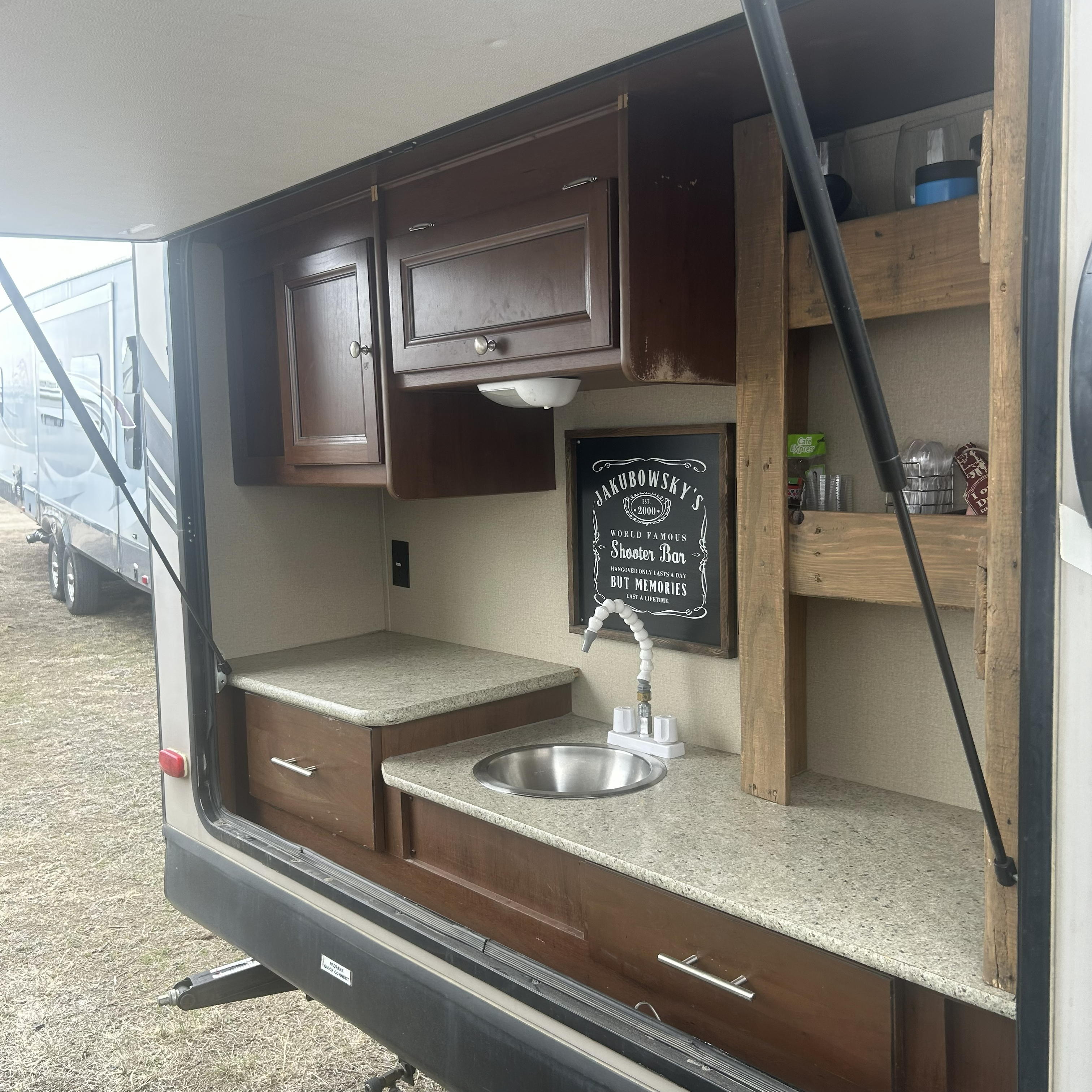 Ken's Kozy Kodiak Express 299BHSL Travel Trailer