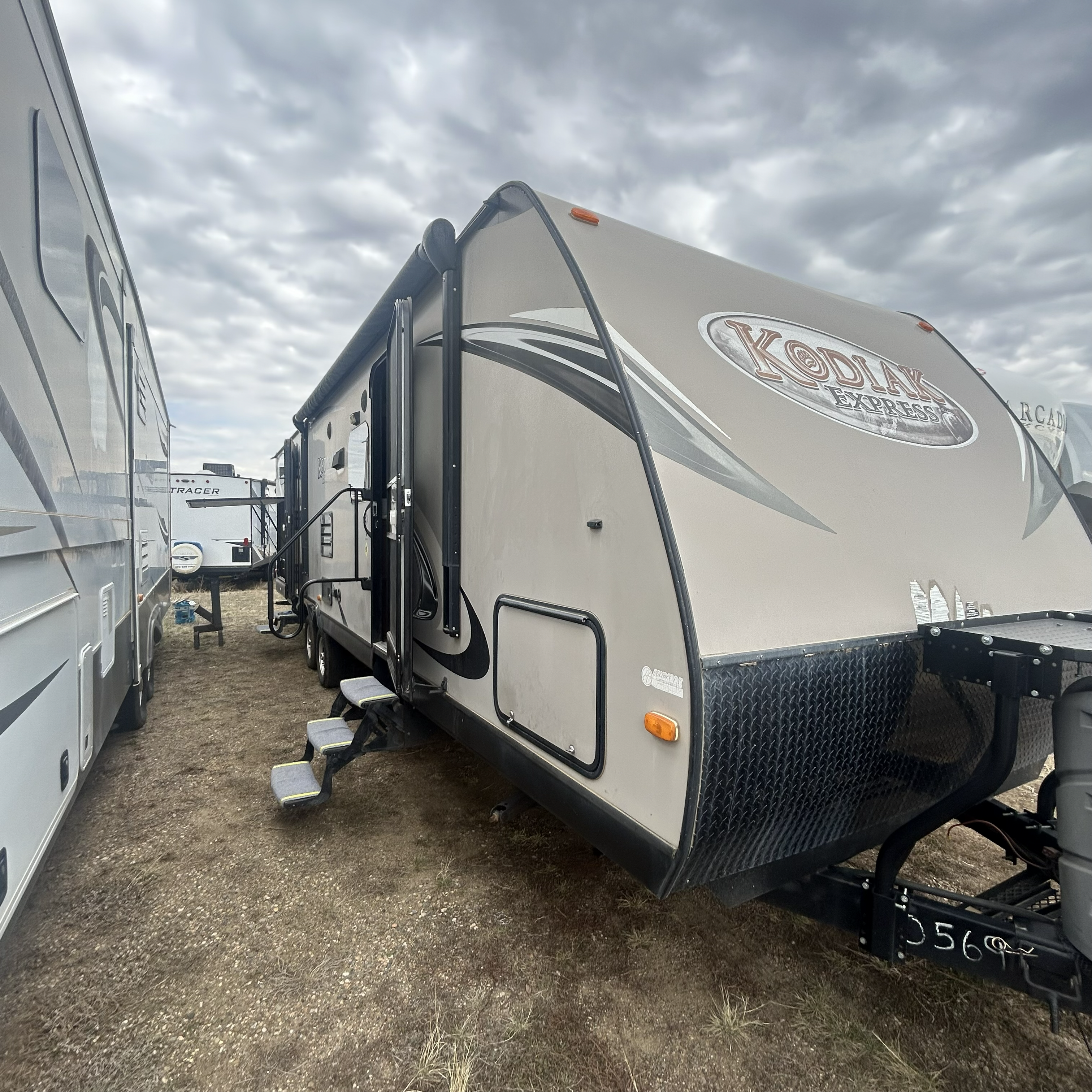 Ken's Kozy Kodiak Express 299BHSL Travel Trailer