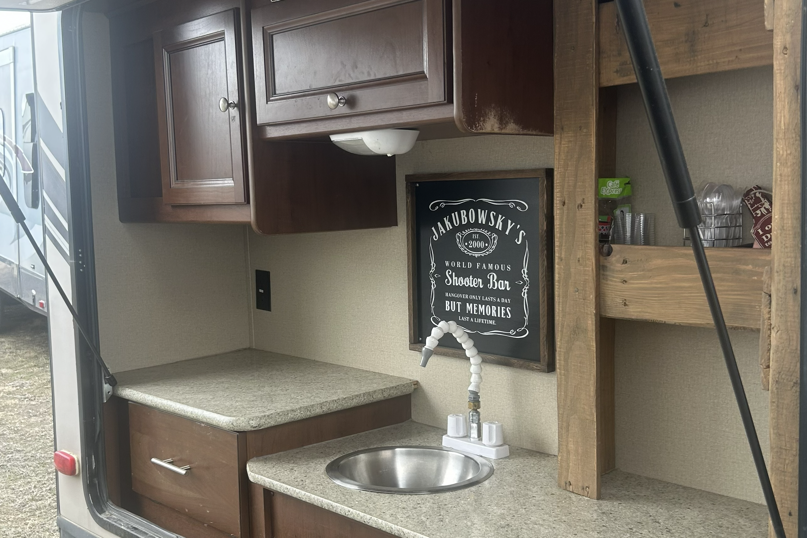 Ken's Kozy Kodiak Express 299BHSL Travel Trailer