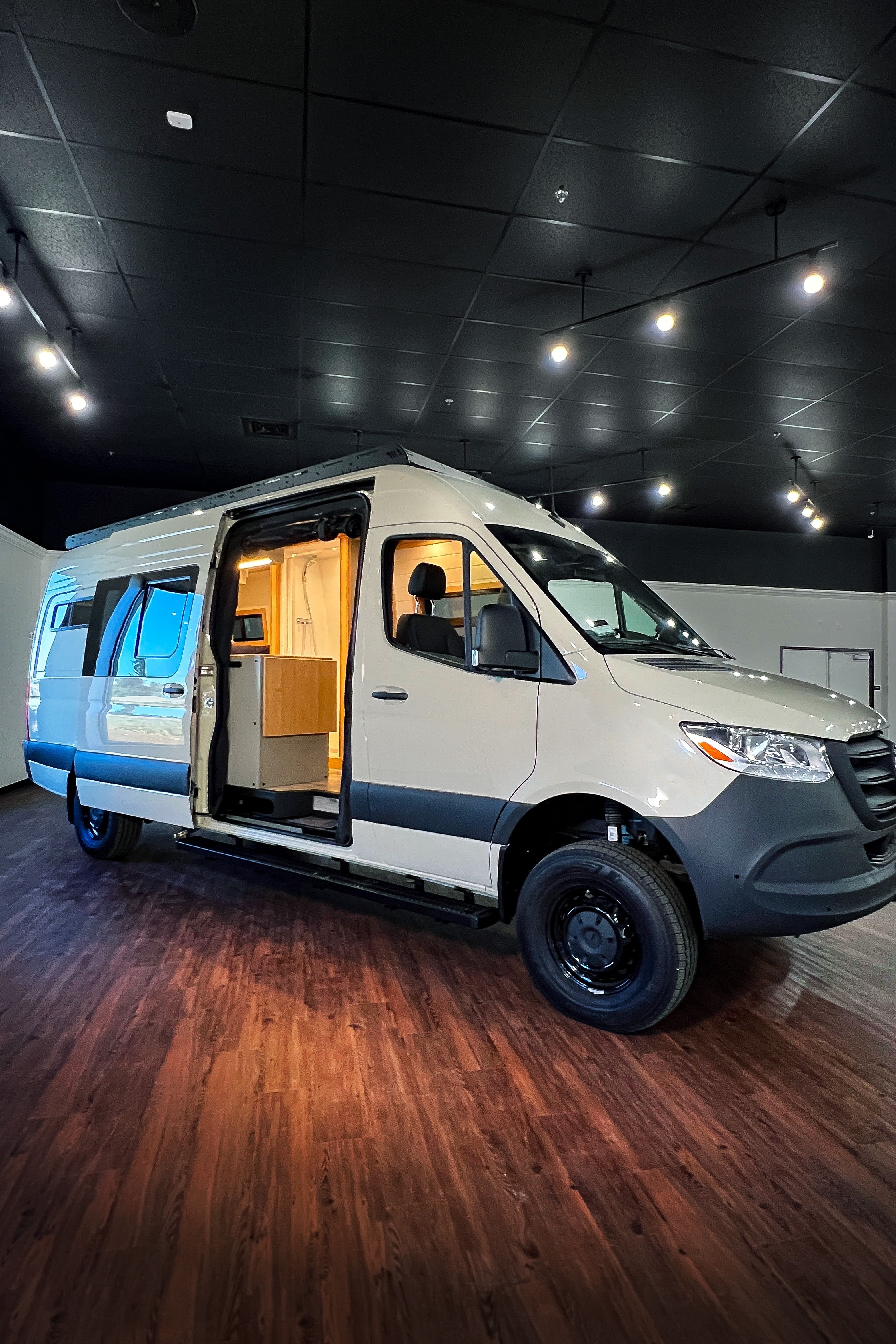 Scenic Vans' "The Cascade" - Unlimited Mileage