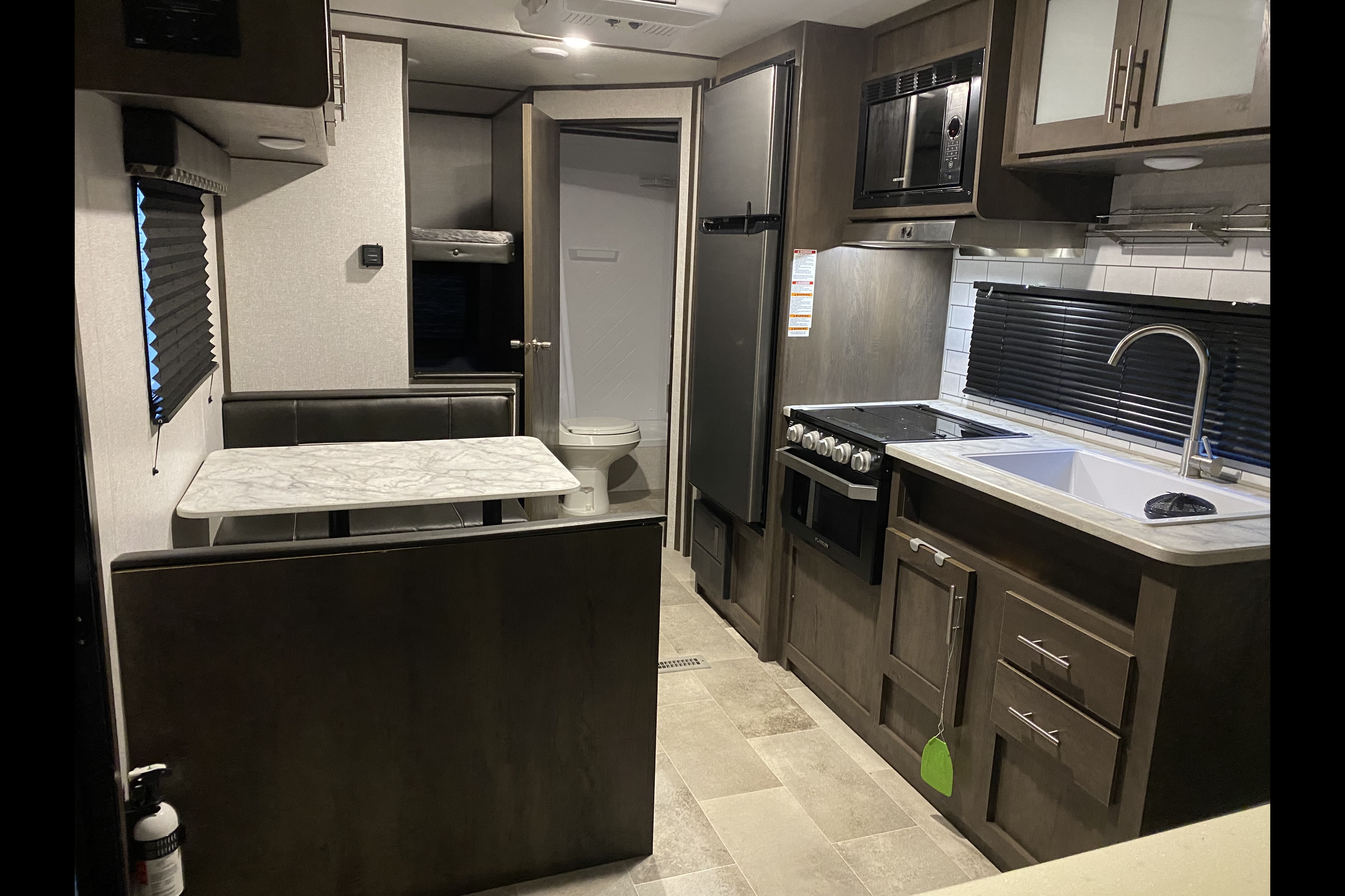 Clarkie & O’s Coleman 214Bh Travel Trailer