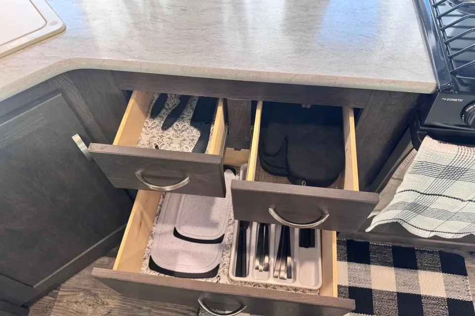 Justin's Cozy Camper