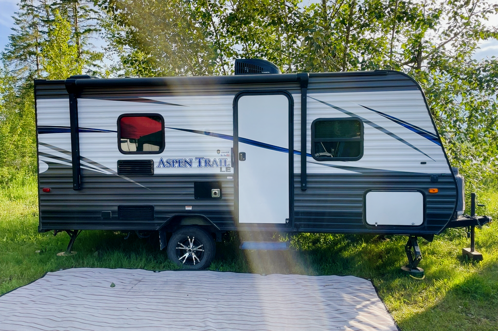 Brandon's Dutchmen Aspen Trail LE 1800RB Travel Trailer
