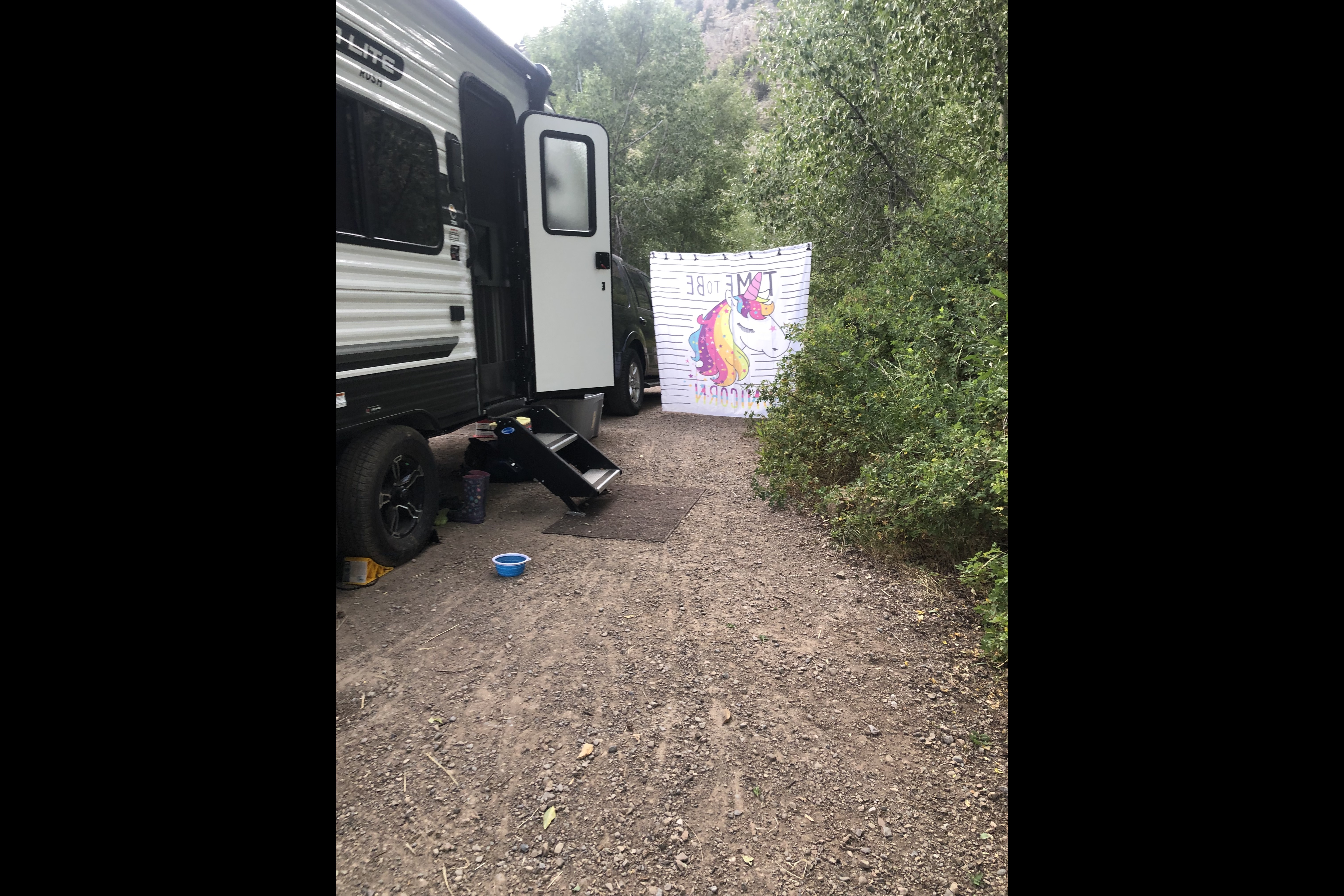 Gena’s New Horizons-Sunset Park RV Sun Lite 21TH Toy Hauler