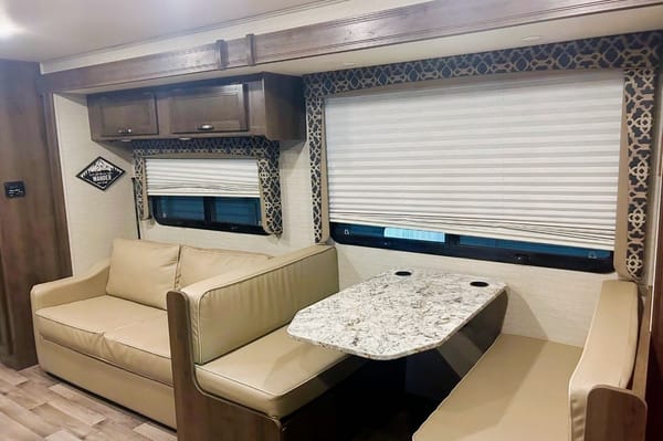 JJ’s Jayco RedHawk Class C