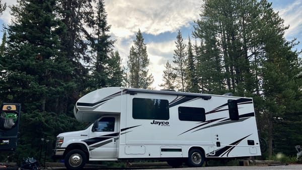 JJ’s Jayco RedHawk Class C