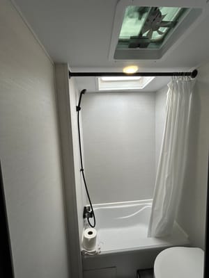 Mike’s Luxury Family bunk house 25ft