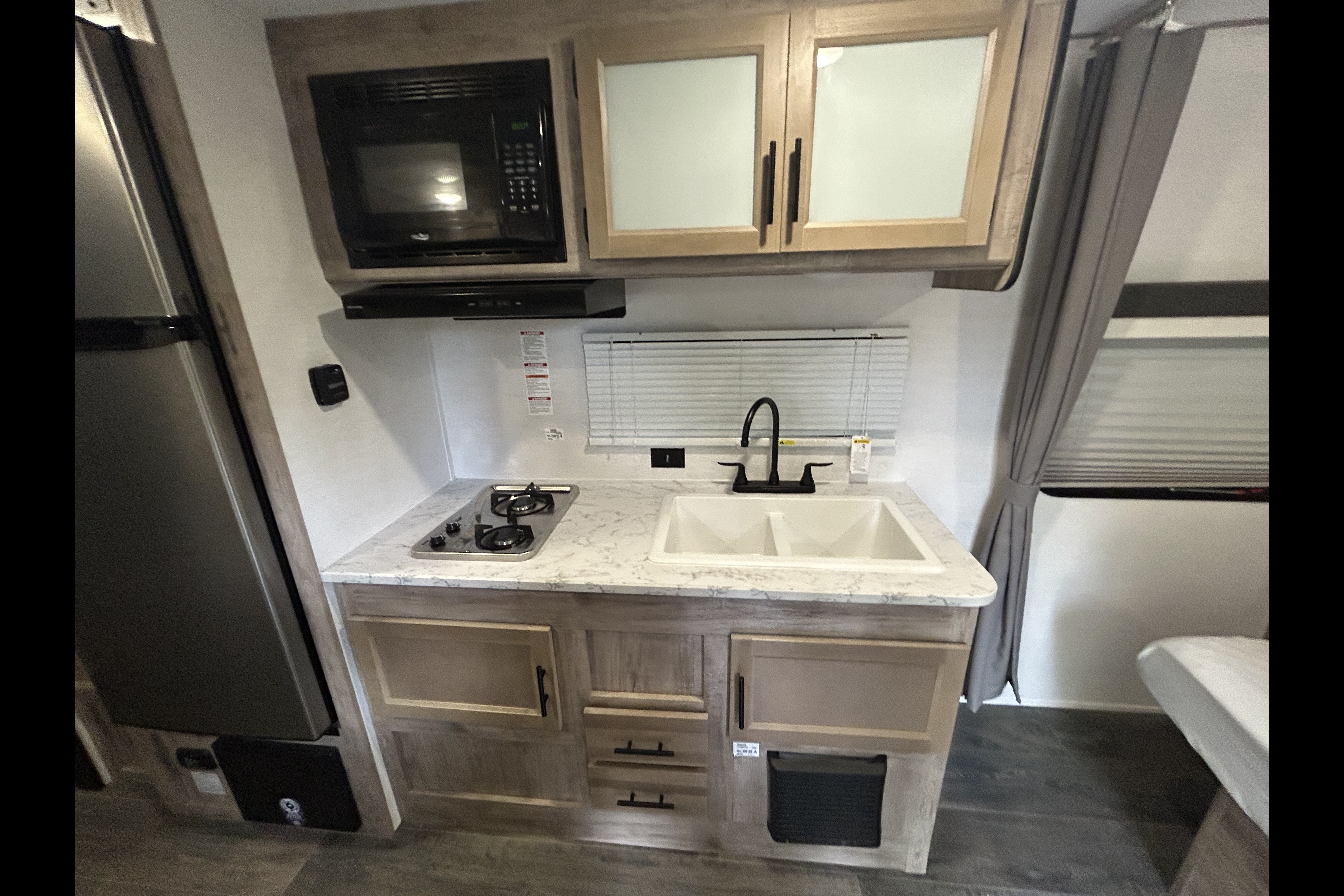 Mike’s Grand River Family bunk house 25ft