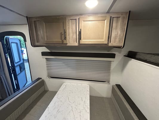 Mike’s Luxury Family bunk house 25ft