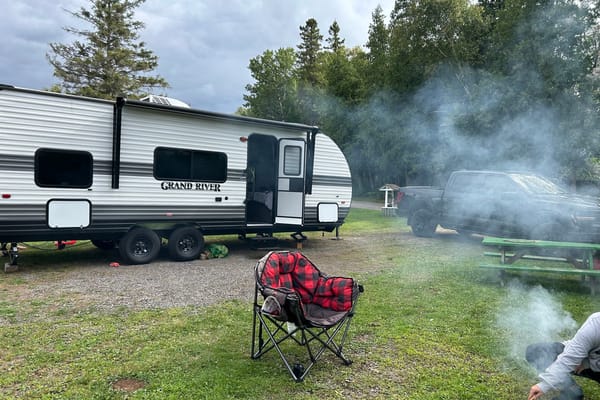 Mike’s Luxury Family bunk house 25ft
