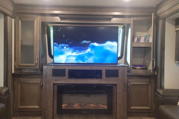 The Gypsea - Keystone Montana High Country 375FL Fifth Wheel