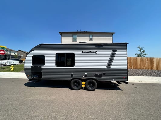 Barnett Bungalow II - 21BT Travel Trailer
