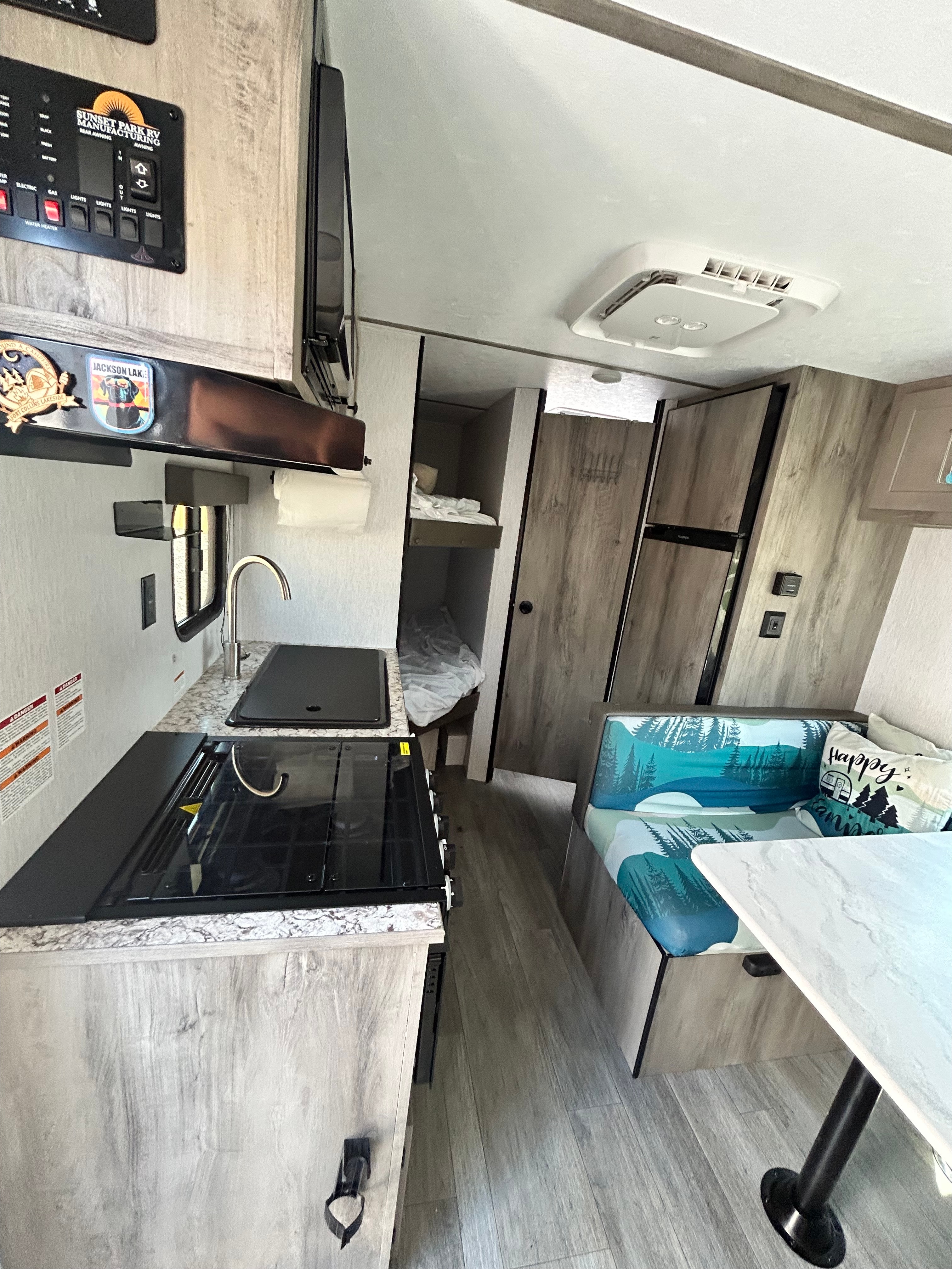 Barnett Bungalow II - 21BT Travel Trailer