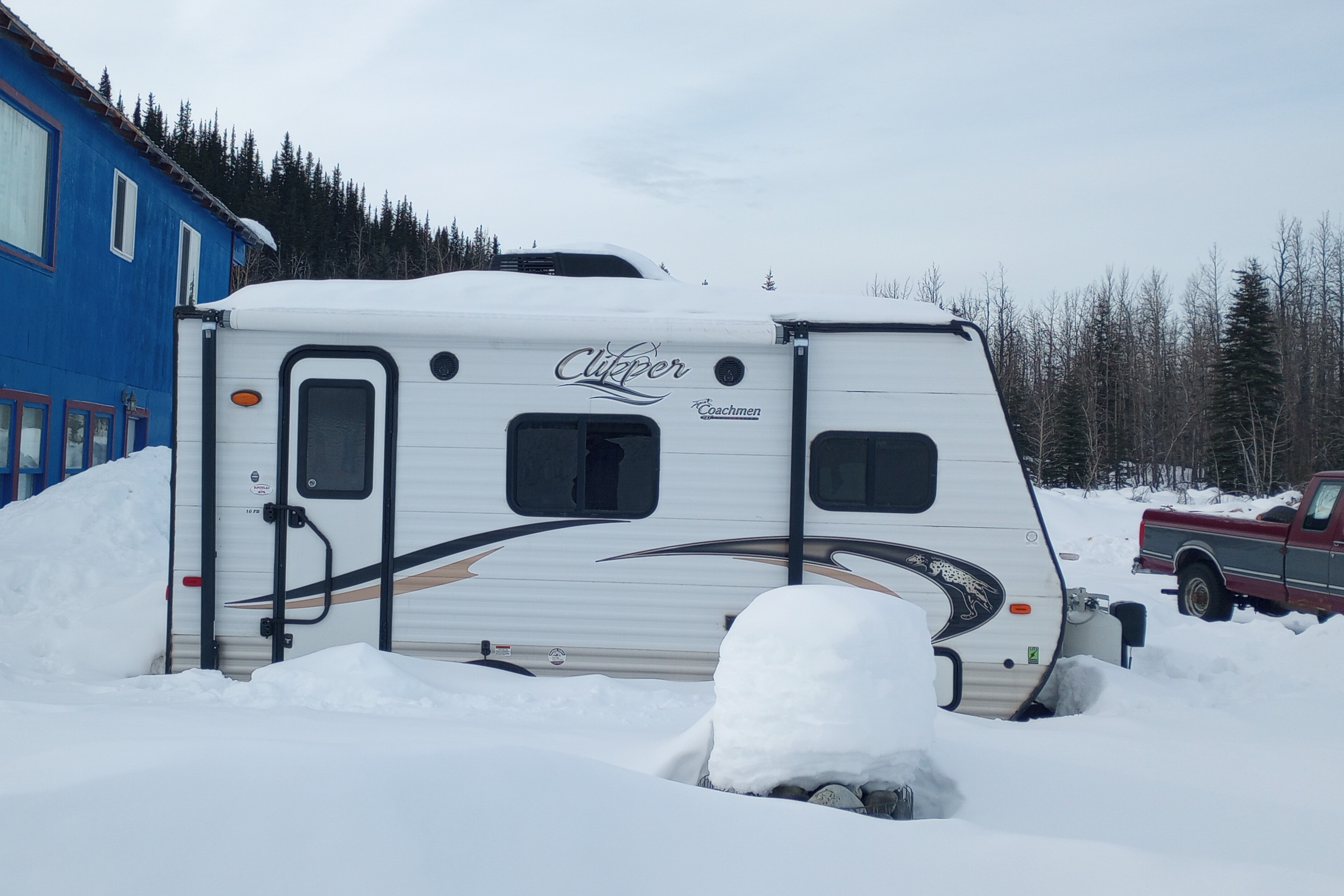 Aaron's Coachmen Forrest River Clipper Travel Trailer