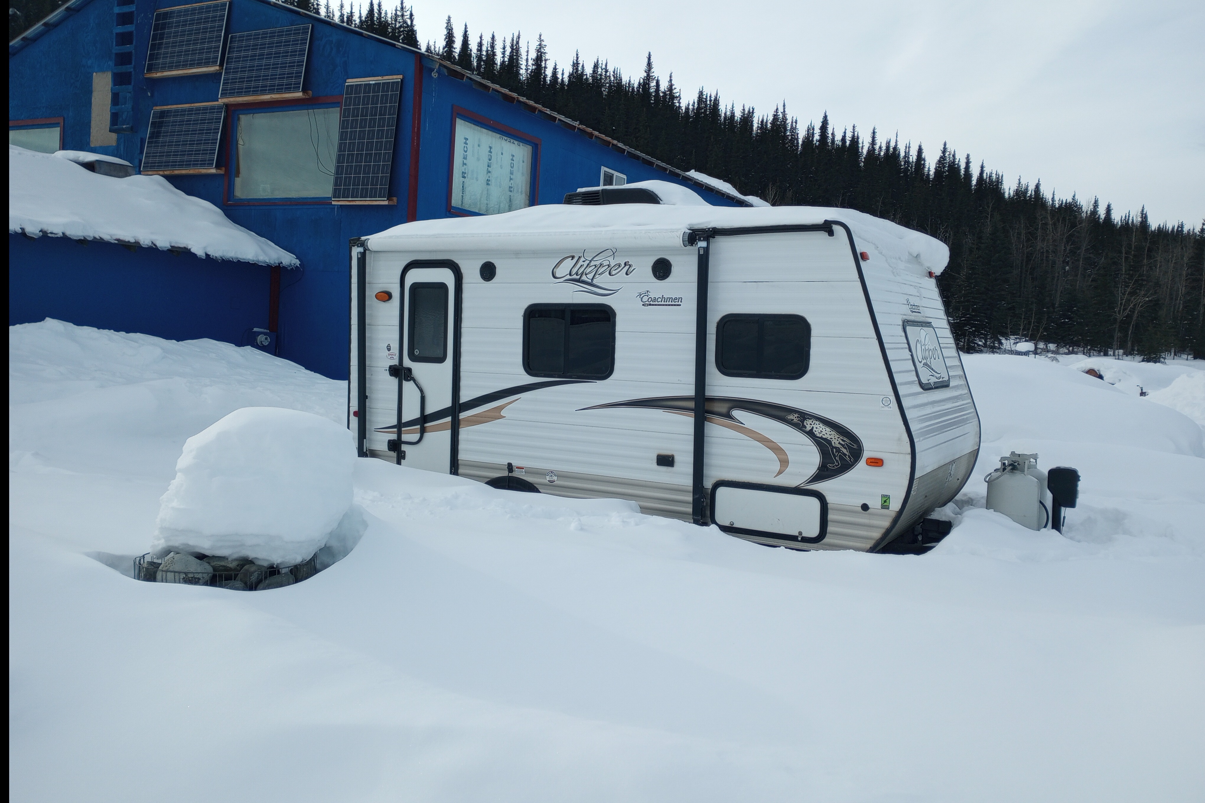 Aaron's Coachmen Forrest River Clipper Travel Trailer