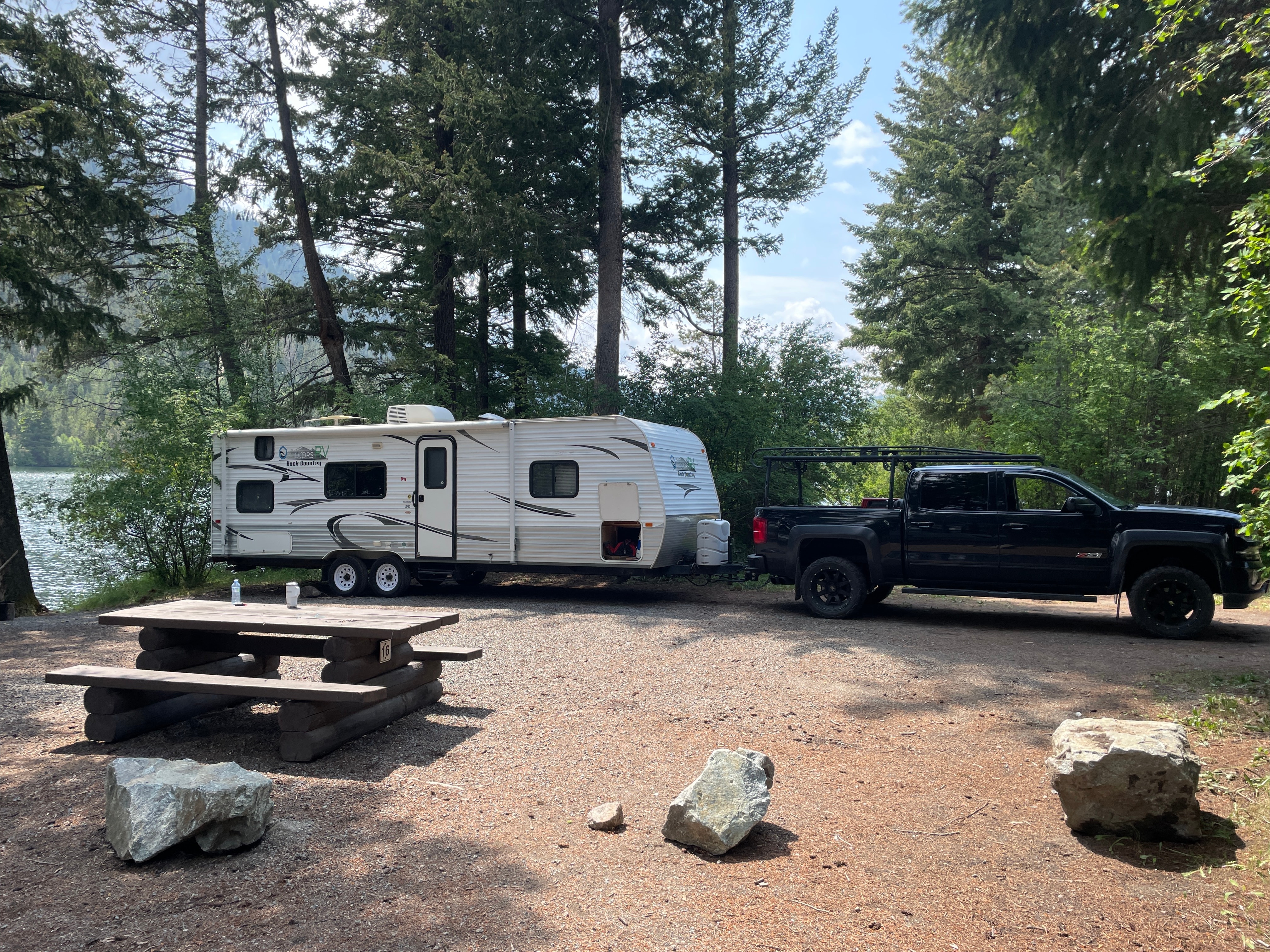 Randall's Outdoors RV 26F Back Country Travel Trailer