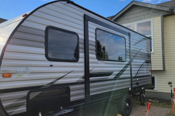 Jobit 's Forest River EVO Travel Trailer