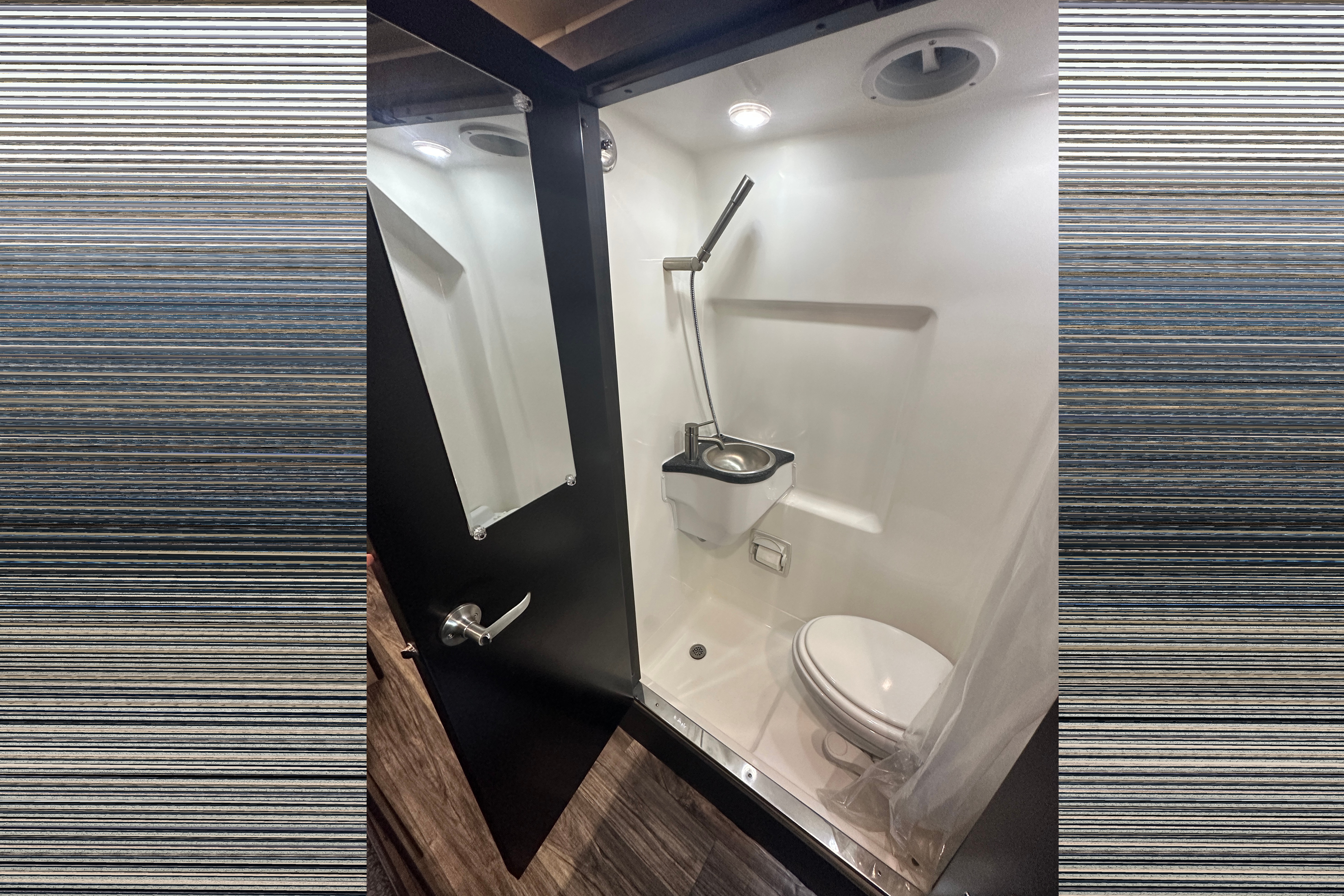 Luxury Class B Sprinter Van