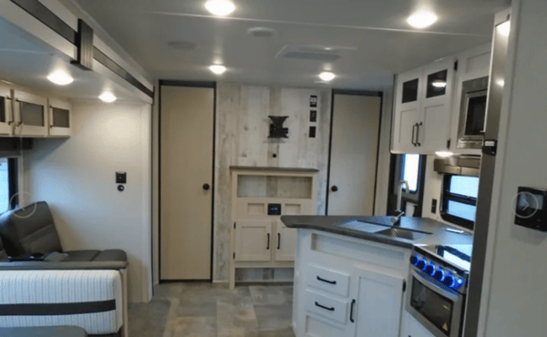 Your Next Adventure Starts with the Puma – Sleeps 10 | Outdoor Kitchen | Delivery Available