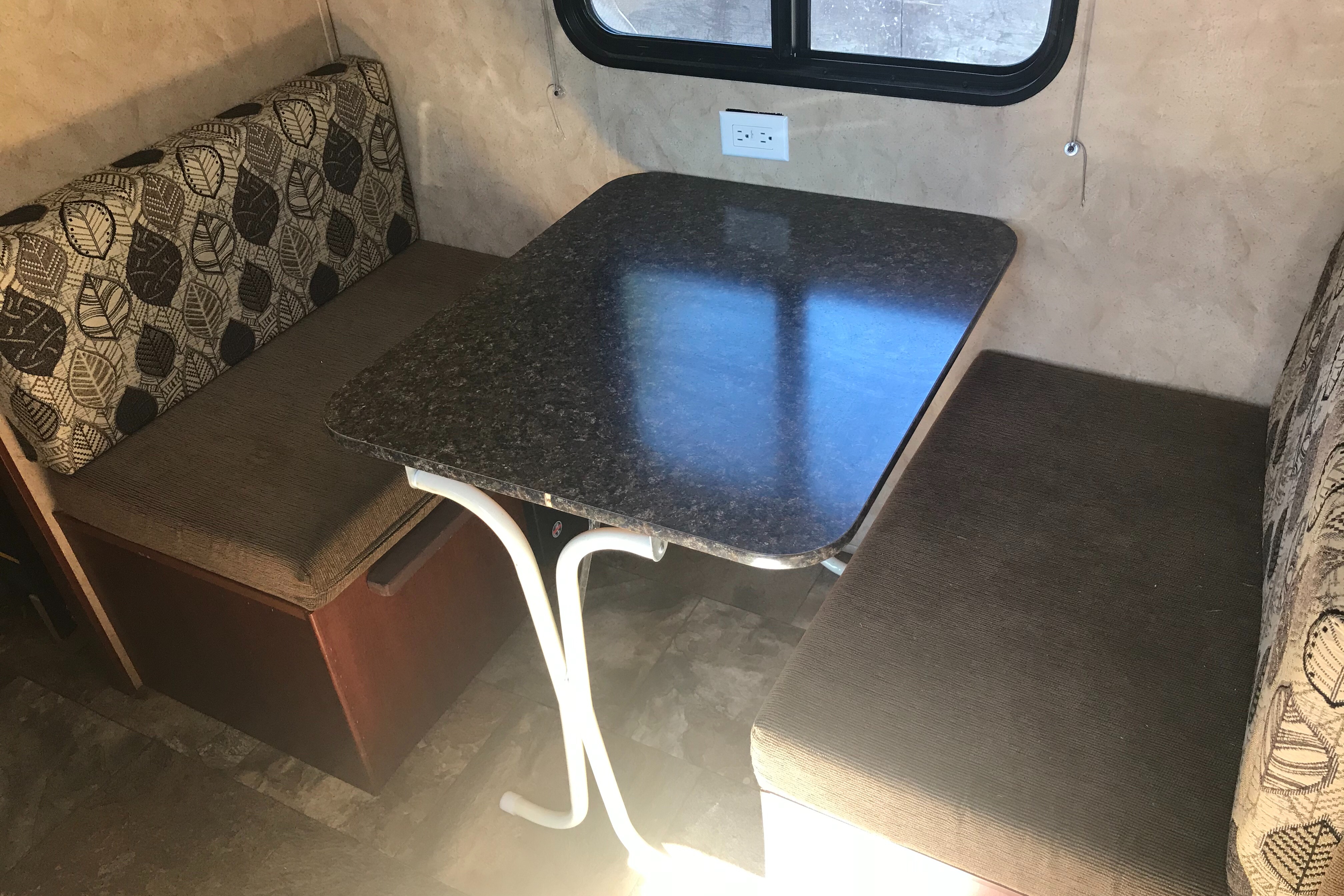 Lil’ Clipper Family Bunkhouse 