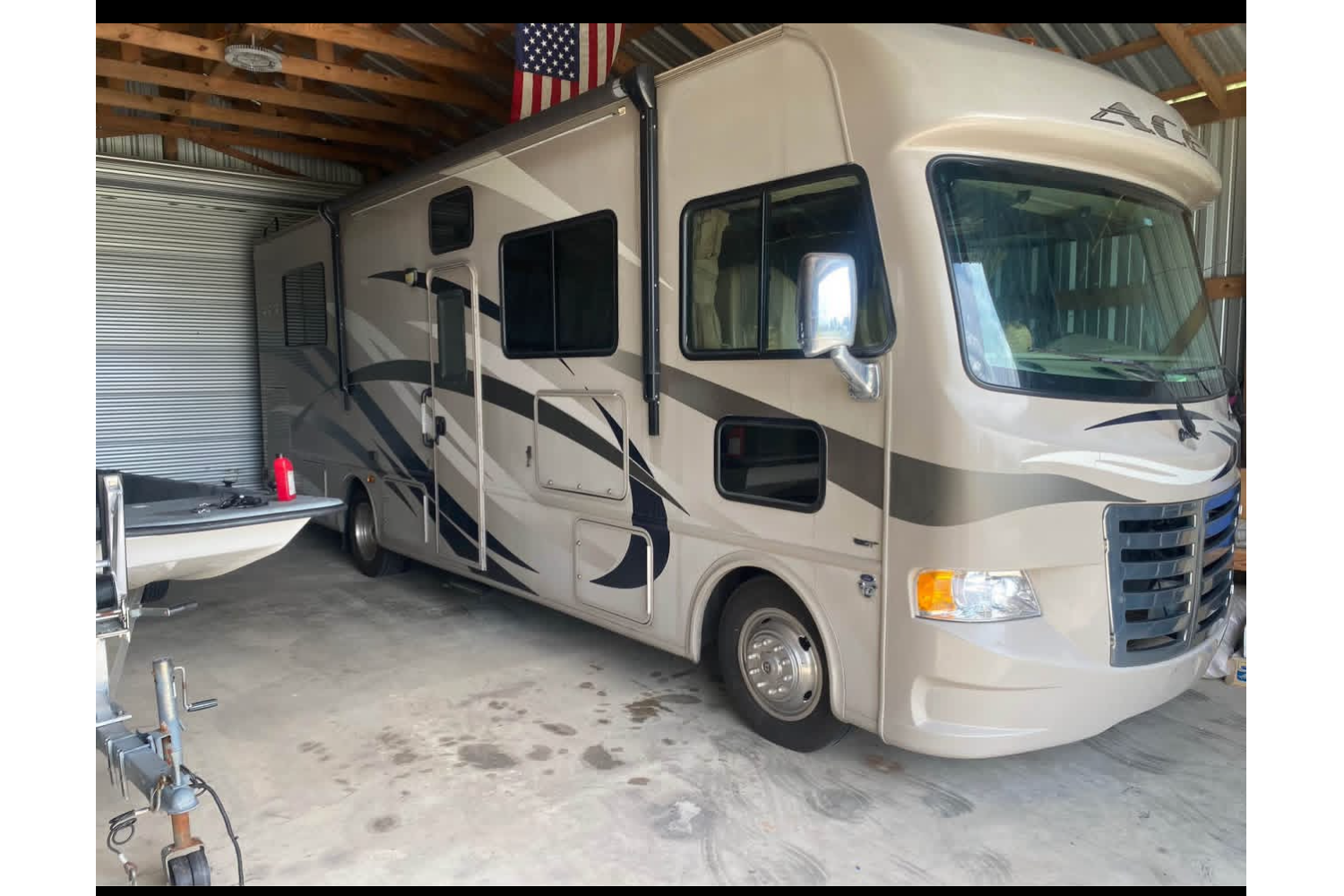 Dan's Thor Motor Coach Ace 29.2 Class A
