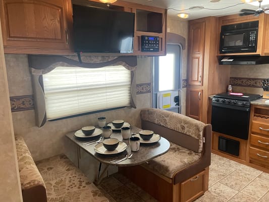 Arkansas Glamping All Set Up For You (Delivery Only)