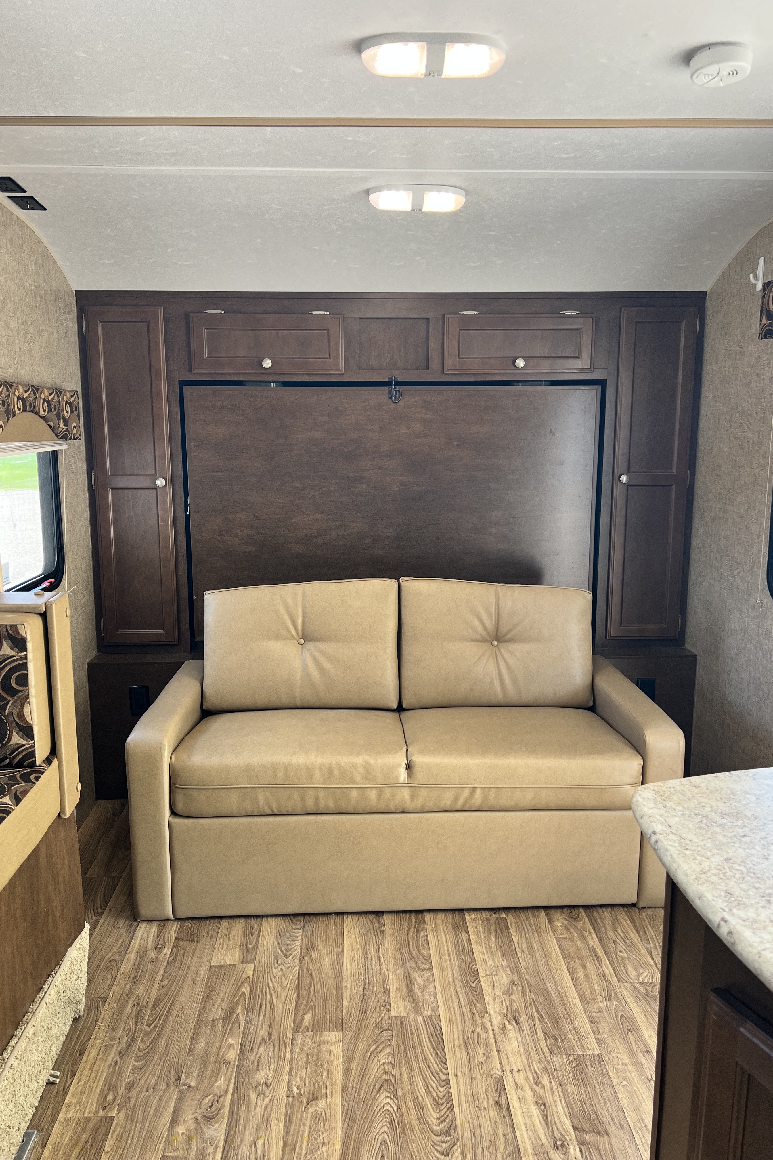 ⭐ Jing’s EasyTow Family Retreat 220BH