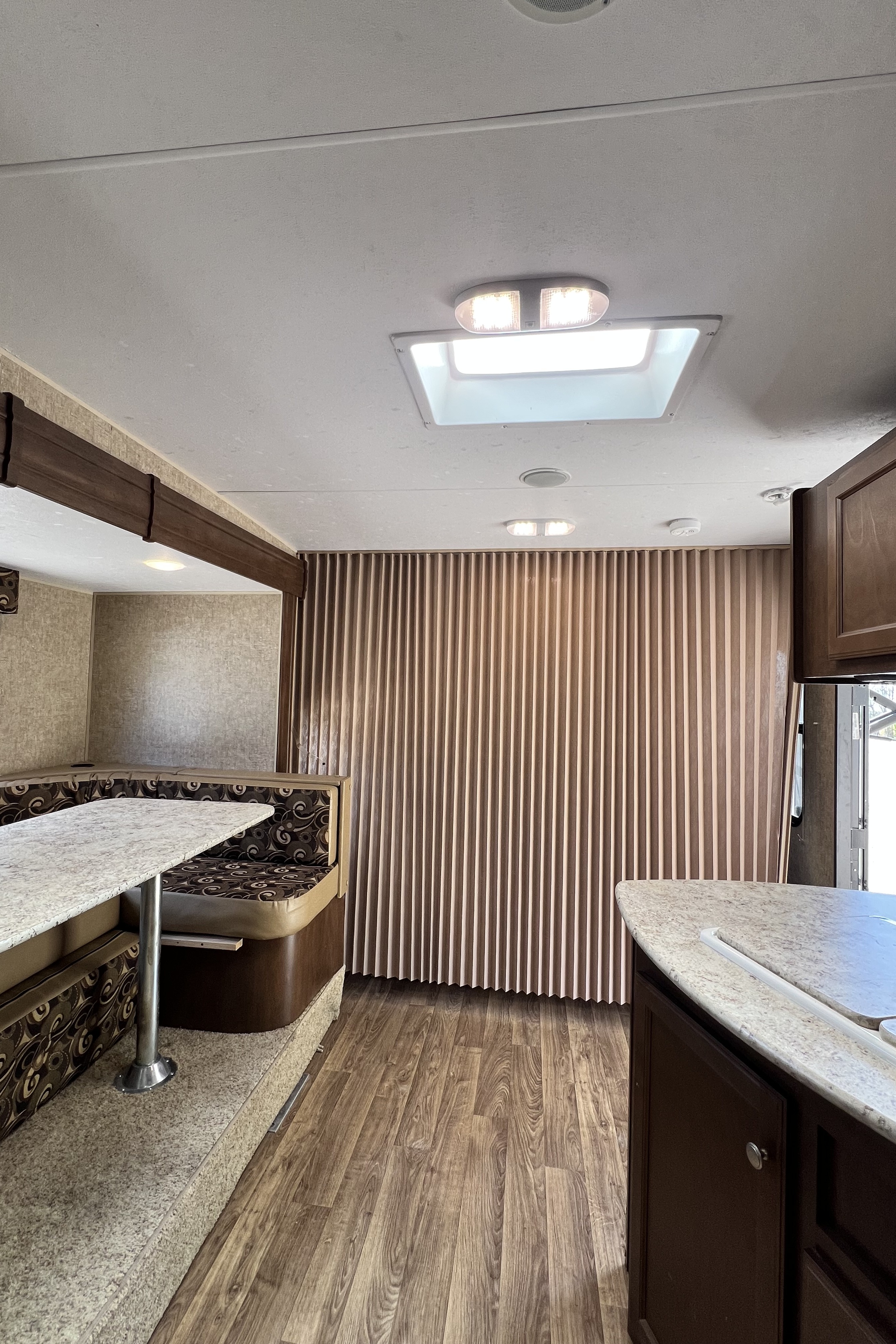 ⭐ Jing’s EasyTow Family Retreat 220BH
