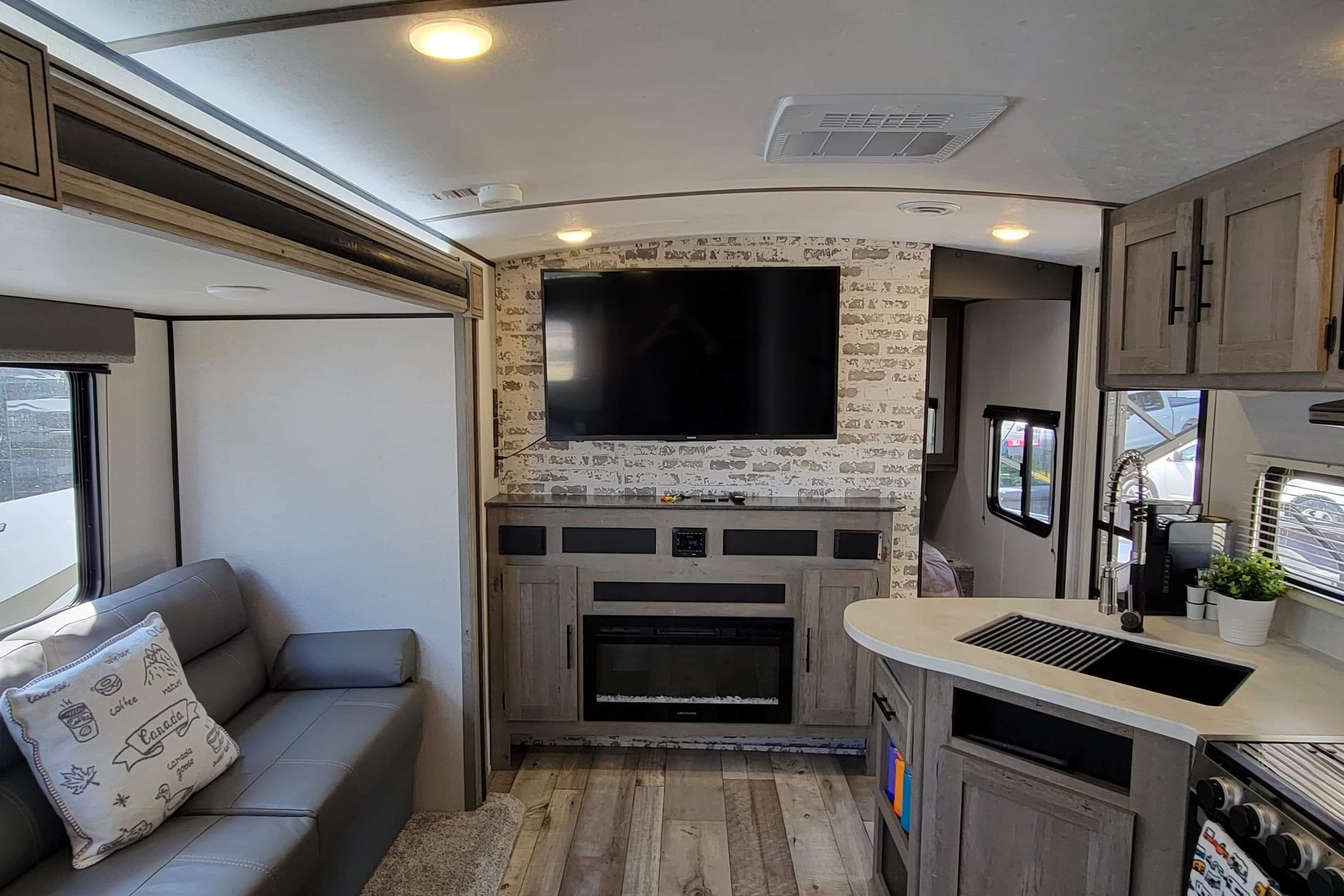 Keystone Springdale  298BH Travel Trailer