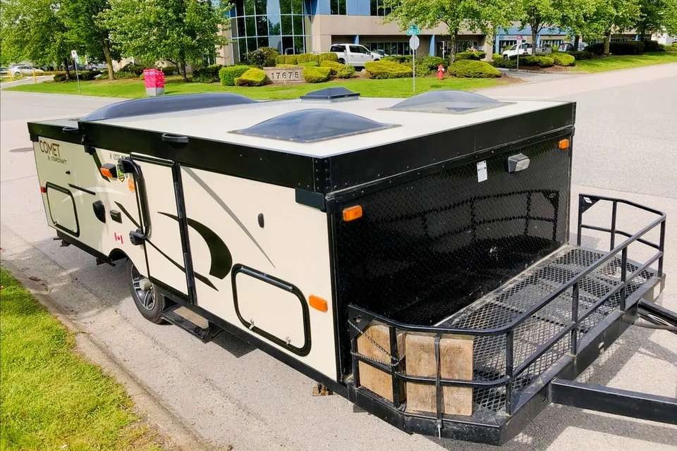 A-Frame Starcraft Comet Tent Trailer