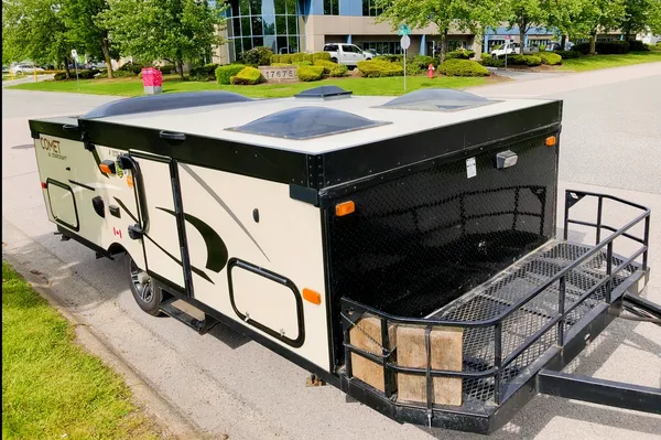 A-Frame Starcraft Comet Tent Trailer