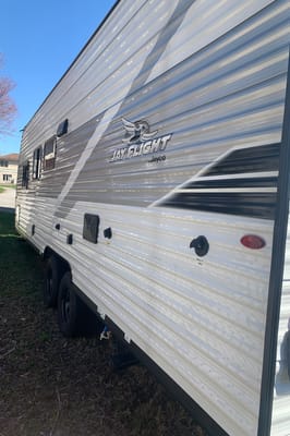 Family Friendly! 2025 Jayco 260bh Travel Trailer With Solar!