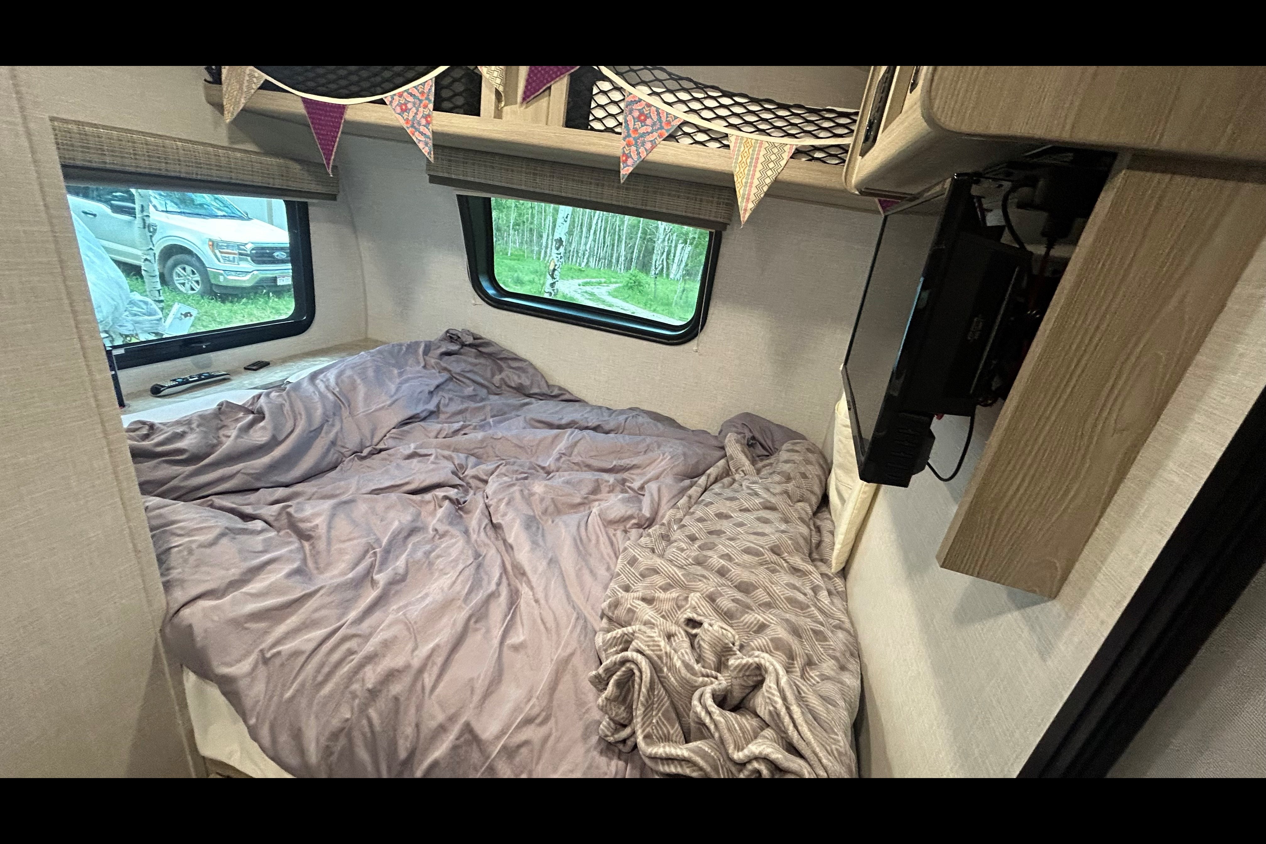 Matt's Flagstaff E-PRO 19RD Travel Trailer