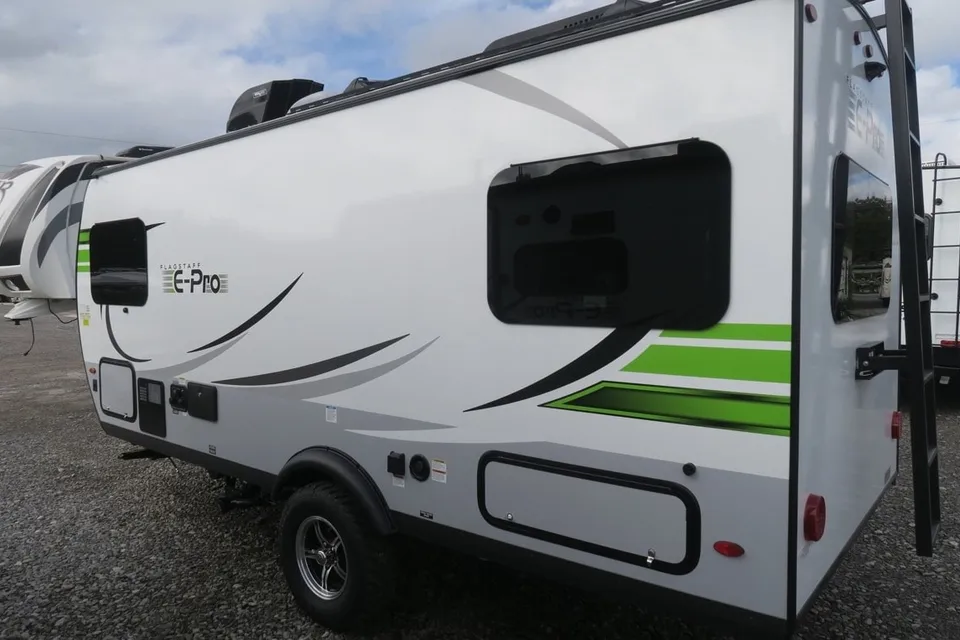 Matt's Flagstaff E-PRO 19RD Travel Trailer